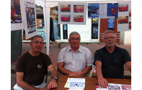 ELBEUF SUR FETE 2014 AVEC DU SOLEIL ET DES.....