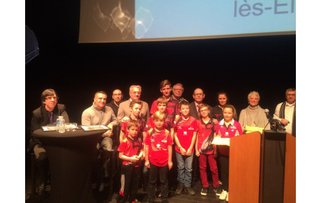 Les jeunes du club honorés à la remise des trophées aux sportifs Saint Pierrais